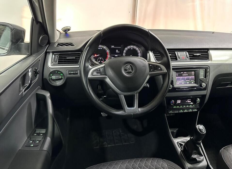 Skoda Rapid, I Рестайлинг 1.6 MT (110 л.с.)