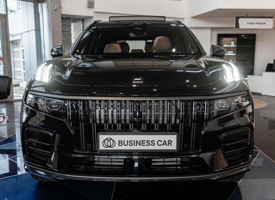 Lynk & Co 09 MHEV 2.0 AT (254 л.с.) 4WD